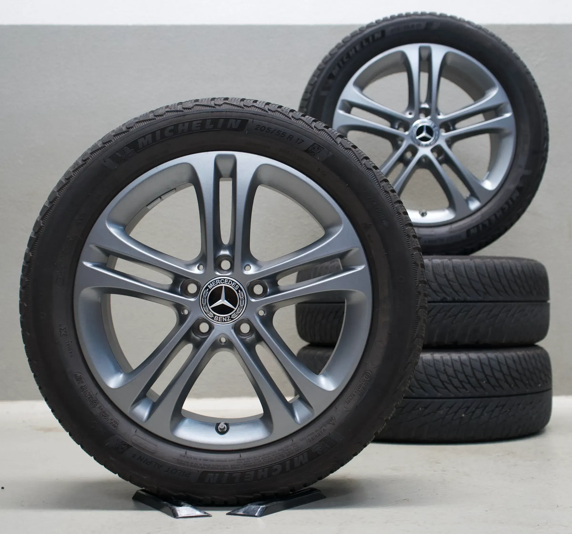 Mercedes-Benz A-Klasse W177 I B-Klasse W247 I CLA C118 17 Zoll Winterräder Winterreifen - Bild 1