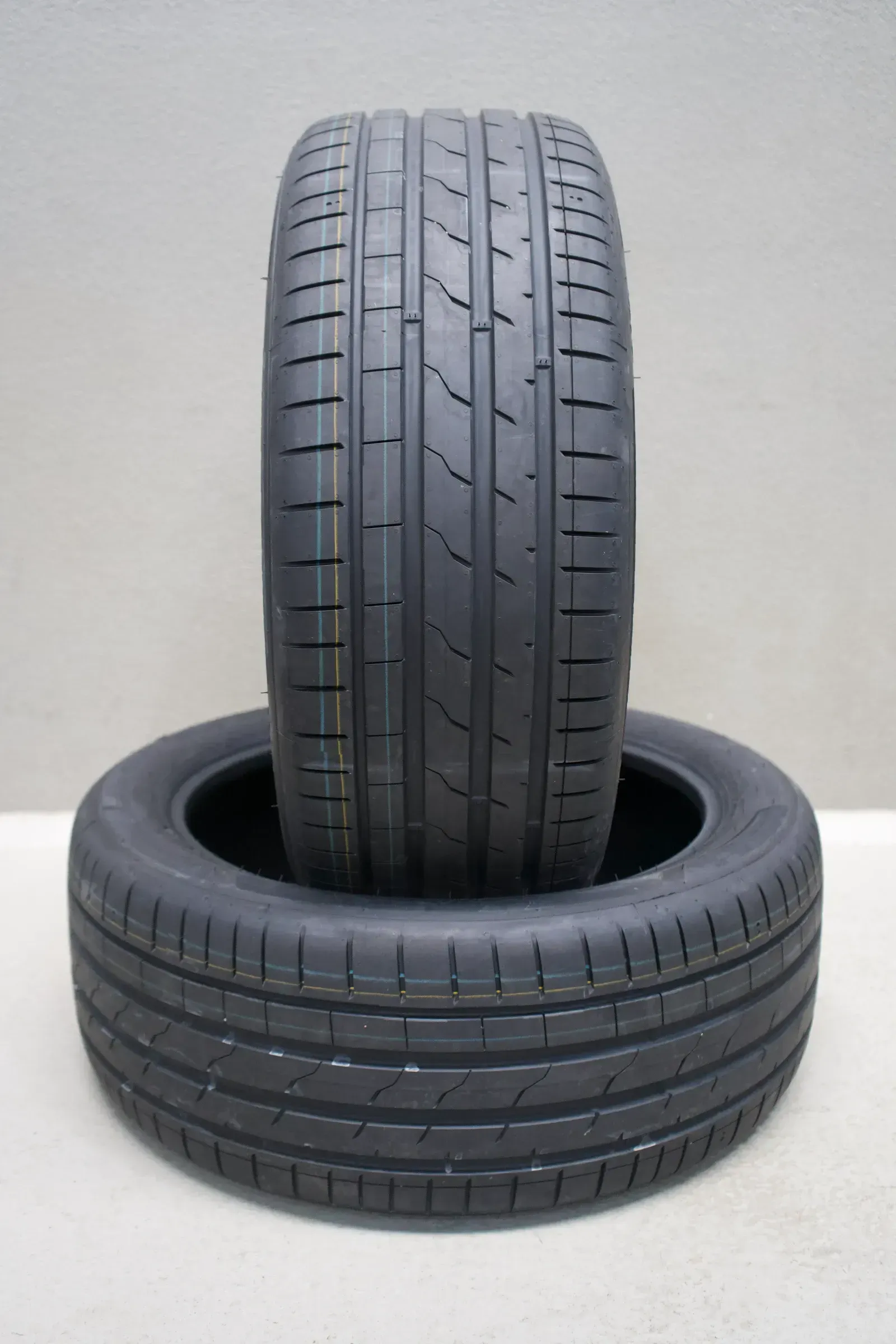 2x Hankook Ventus S1 Evo 3 MO * I 245 45 R19 102Y XL I Sommerreifen - Bild 1