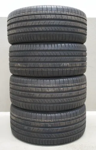 Pirelli P Zero MO-S I 265 40 R21 105H I Sommerreifensatz - Bild 1
