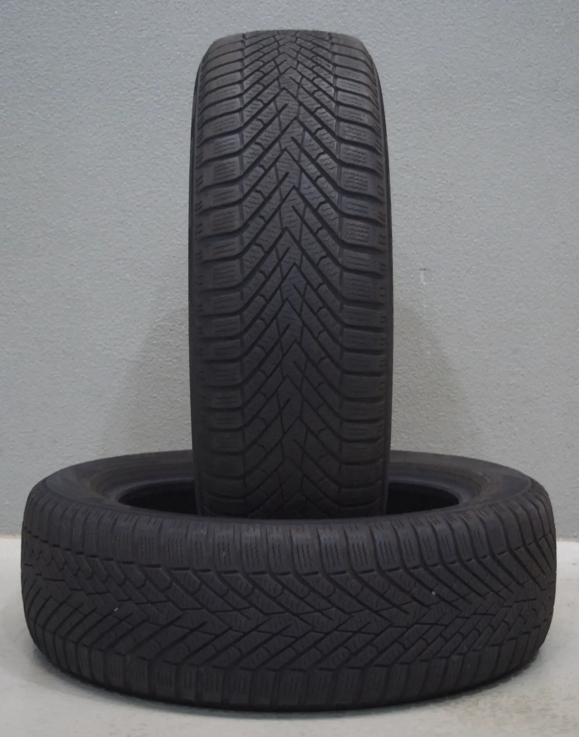 2x Pirelli Cinturato Winter 2 I 205 60 R17 97H M+S I Winterreifen - Bild 1