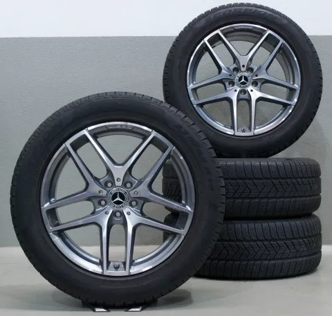 Background image for Mercedes-Benz GLC X253 I Coupé C253 19 Zoll Winterkompletträder