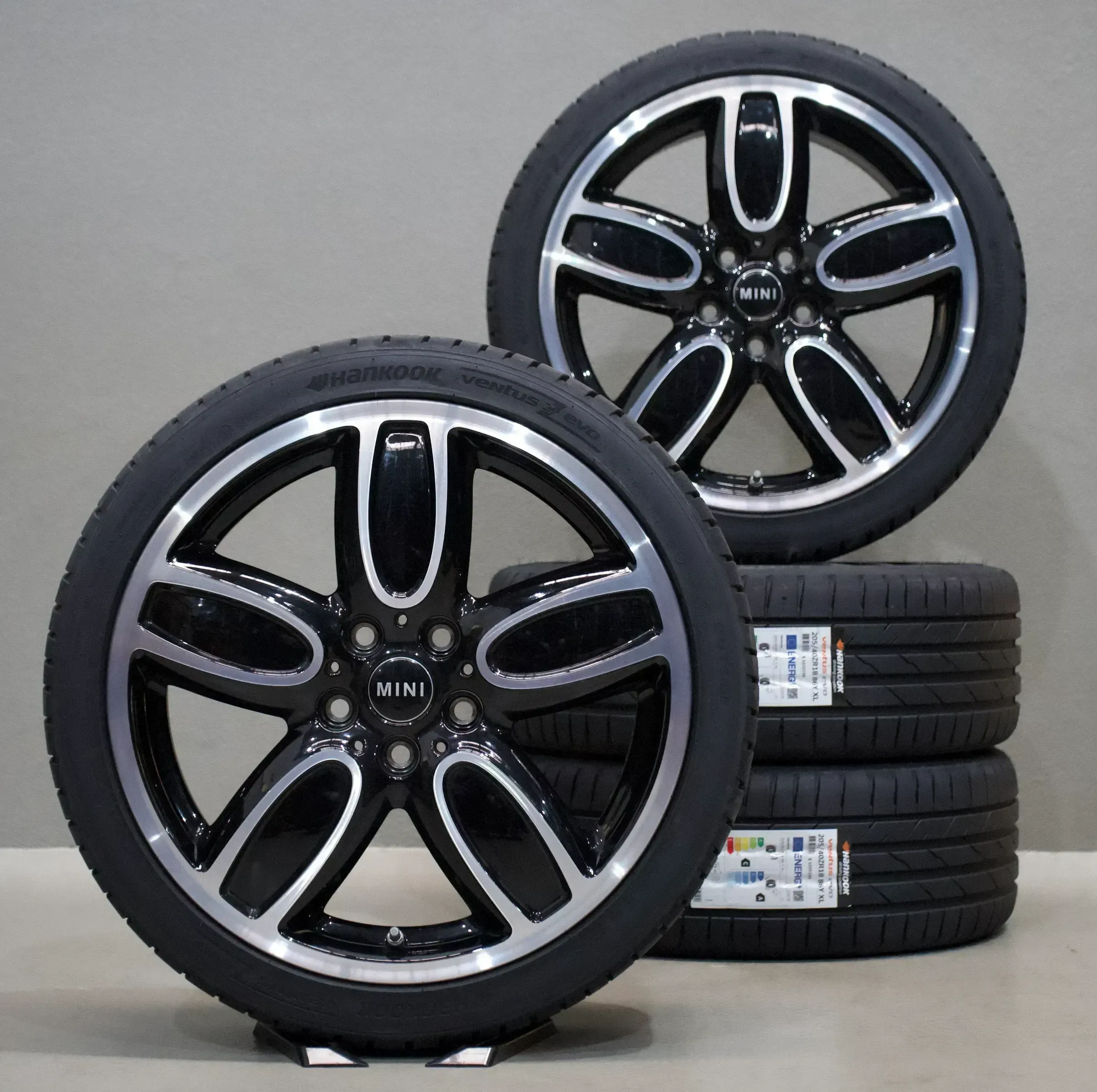Mini Cooper F55 F56 F57 18 Zoll Sommerkompletträder I Cup Spoke 563 - Bild 1