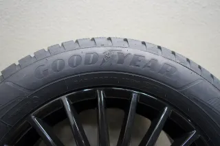 Original Mercedes Benz EQV W447 eVito 17 Zoll Winterradsatz - Bild 4