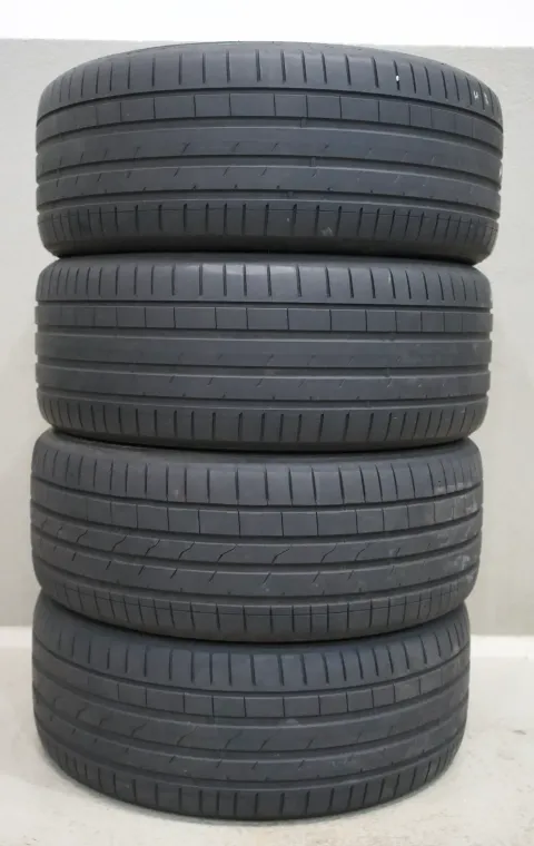 Background image for Hankook Ventus S1 Evo 2 MO * I 245 45 R19 102Y XL I Sommerreifensatz