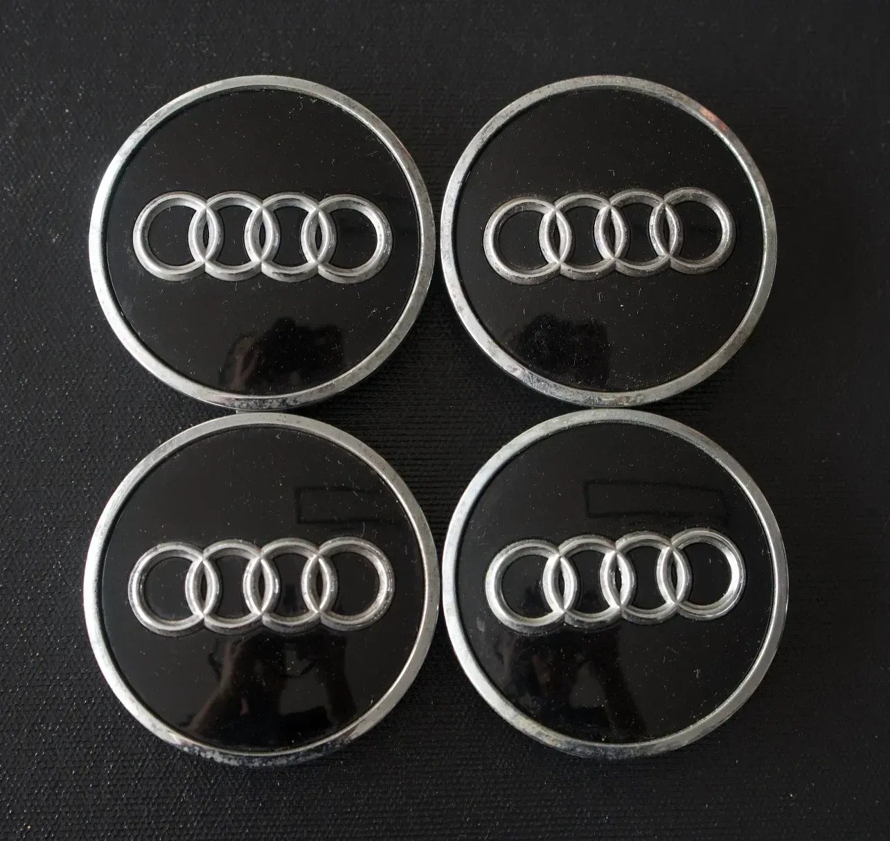 4x Original Audi Nabendeckel I 8W0 601 170 - Bild 1