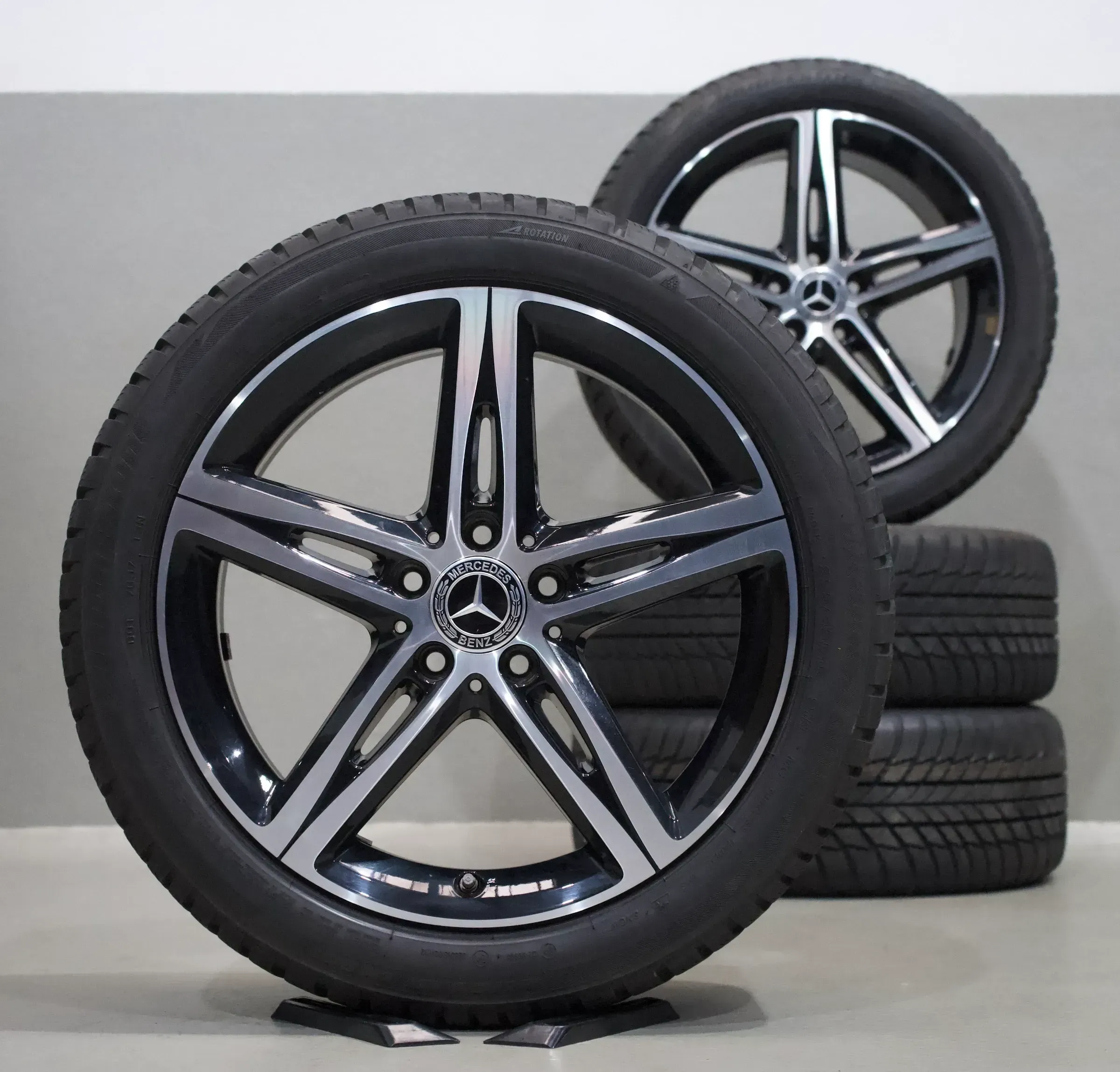 Mercedes-Benz A-Klasse W177 I CLA C118 I B-Klasse W247 18 Zoll Winterkompletträder - Bild 1