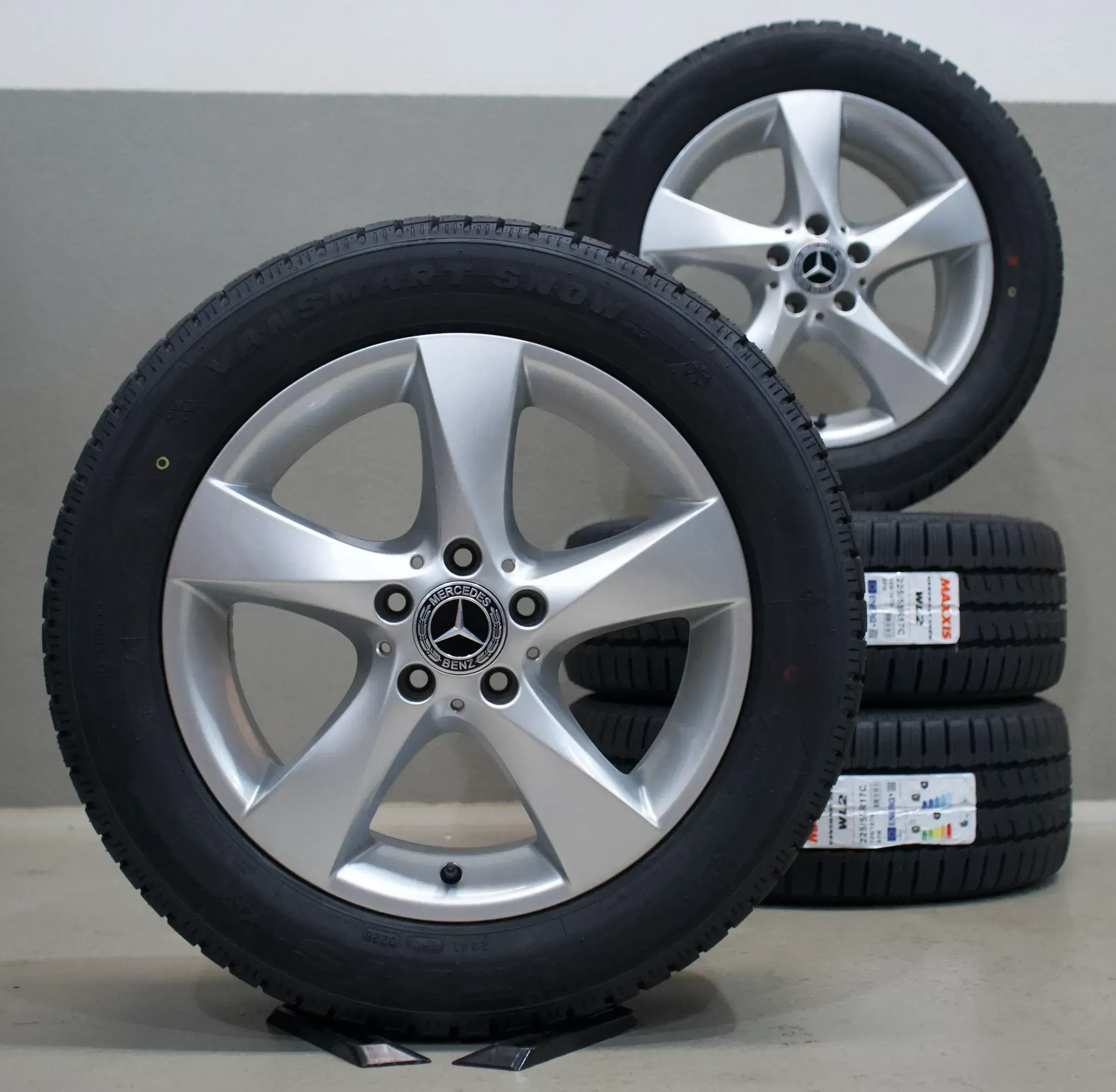 Mercedes-Benz V-Klasse W447 I Viano W639 17 Zoll Winterradsatz - Bild 1