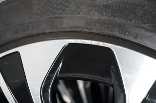 Mercedes-Benz E-Klasse E-Klasse W214 I S214 19 Zoll Winterkompletträder - Bild 9