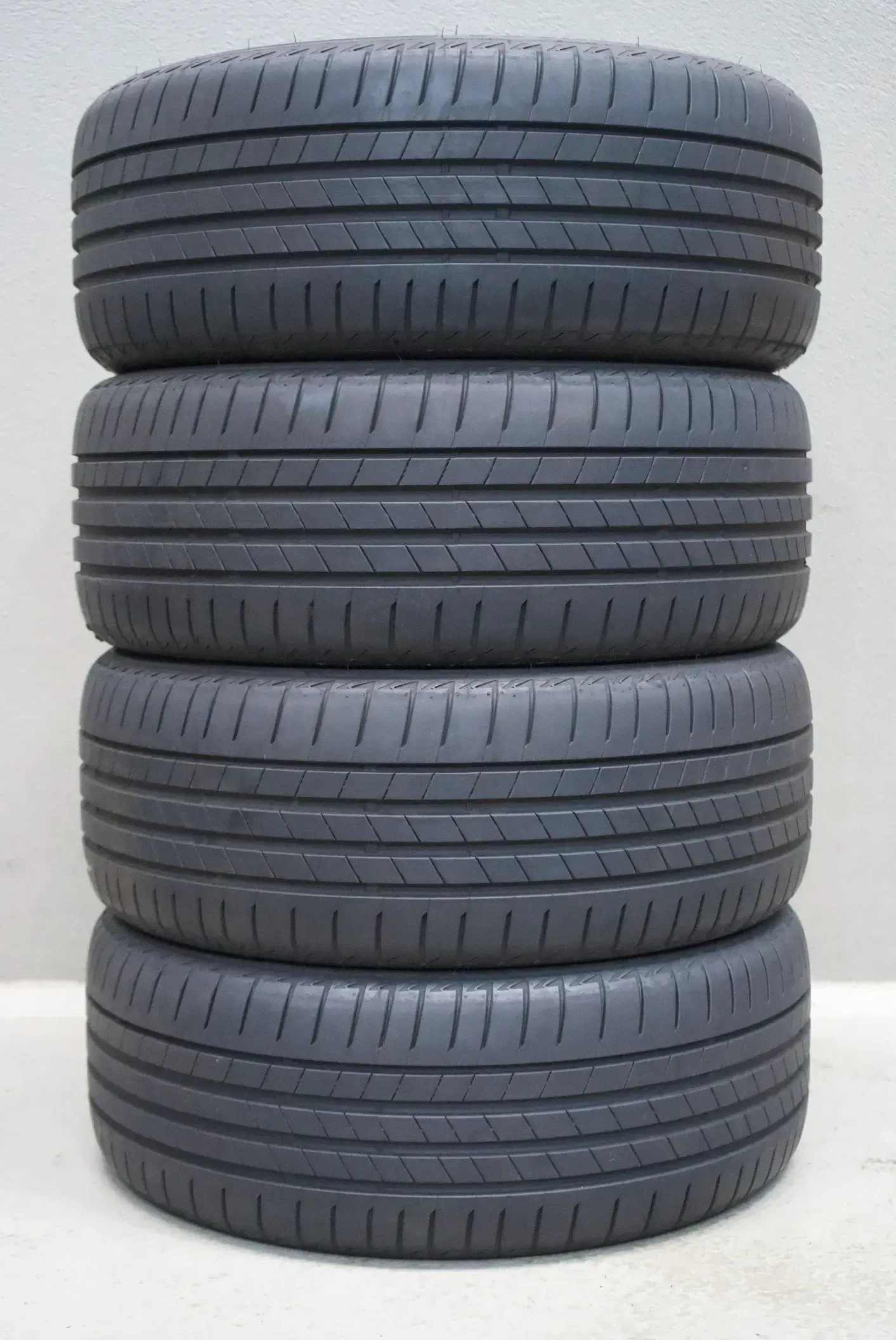 Bridgestone Turanza T005 * I 225 50 R17 98Y I Sommerreifensatz - Bild 1