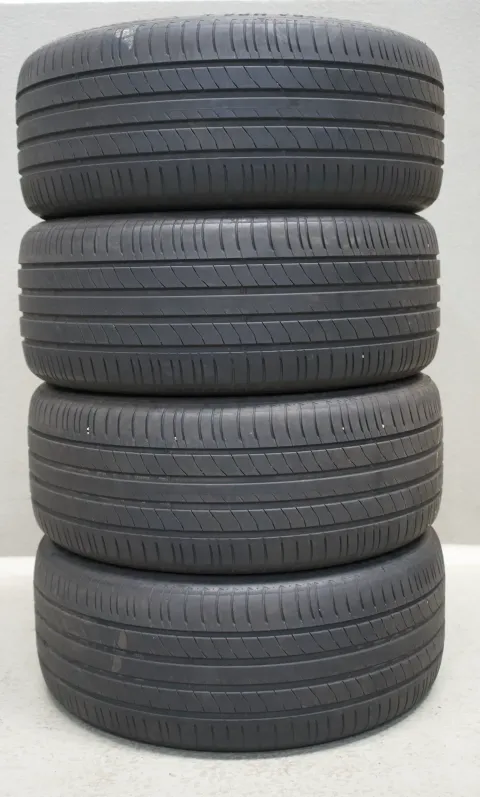 Background image for Maxxis Premitra HP6 * I 225 45 R18 95Y I Sommerreifensatz