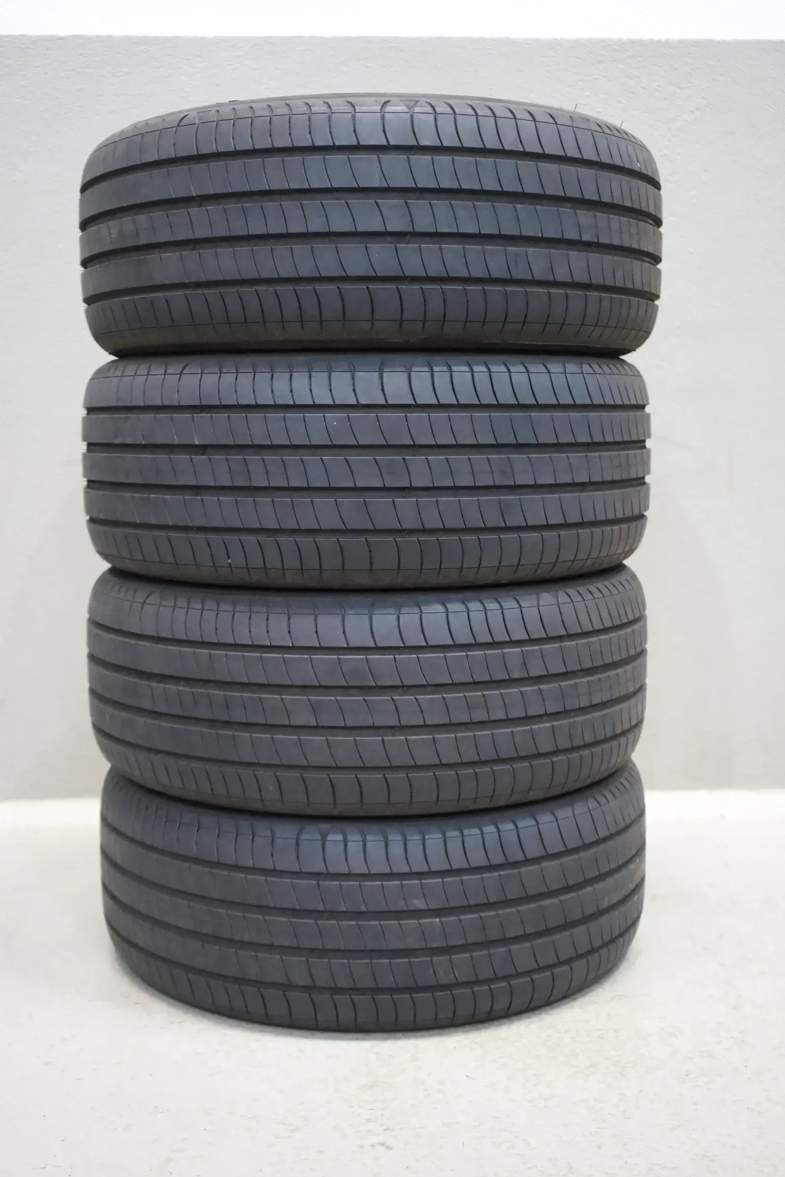 Michelin Primacy 4 * I 225 50 R17 98Y I Sommerreifensatz - Bild 1