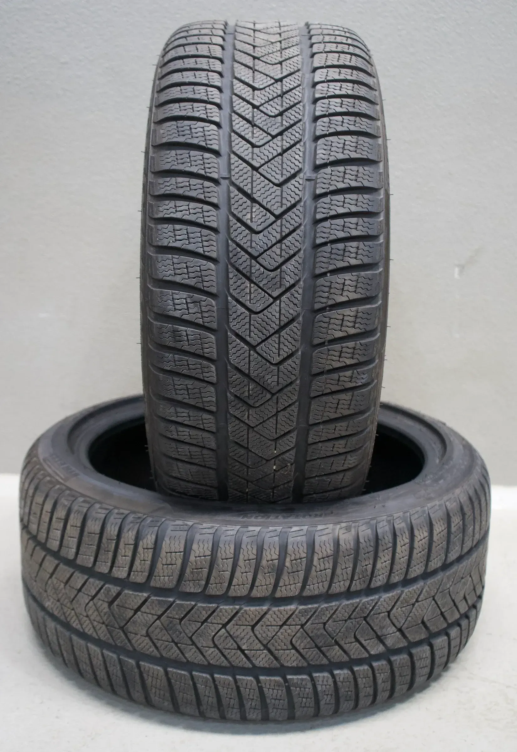 2x Pirelli SottoZero 3 MOE RSC * I 275 35 R19 100V M+S I Winterreifen - Bild 1