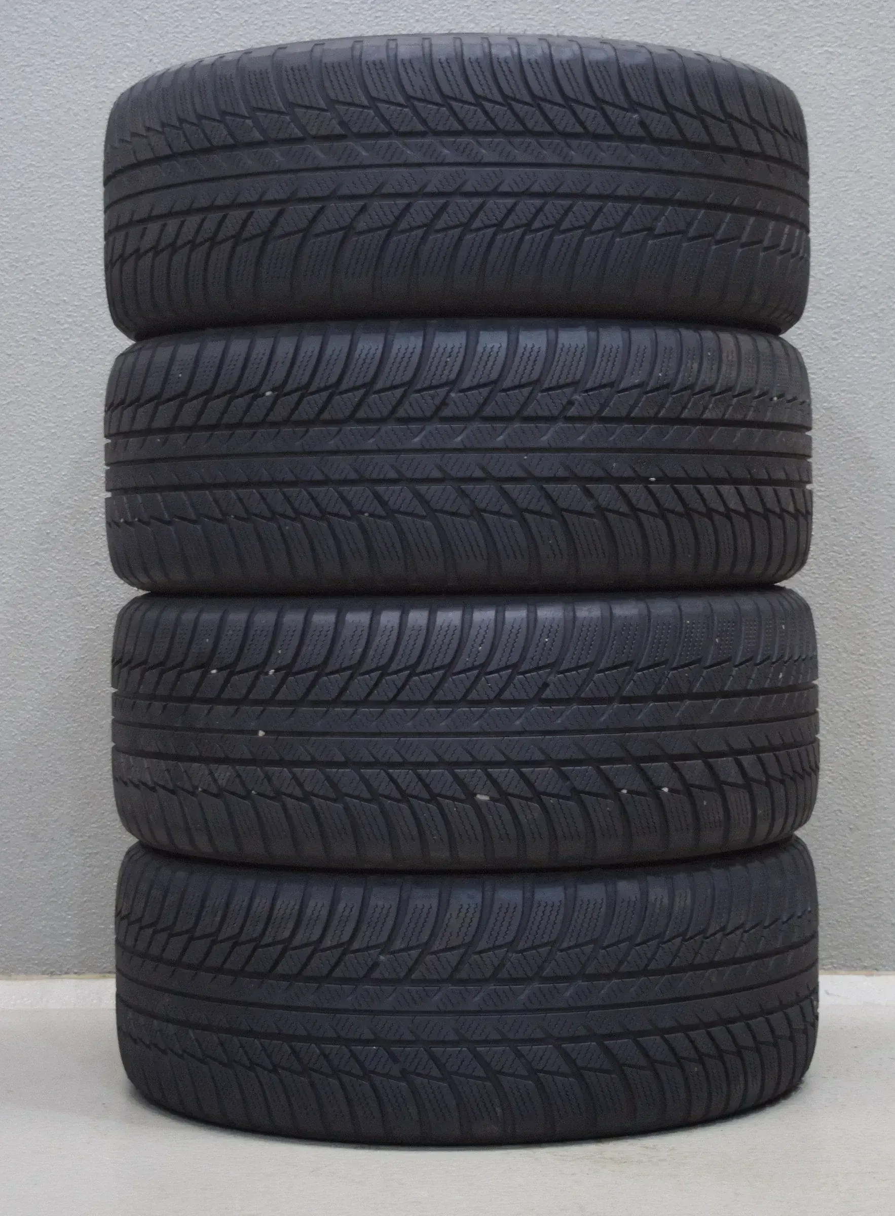 4x Bridgestone Blizzak LM001 MO I 225 45 R18 91H M+S I Winterreifen - Bild 1
