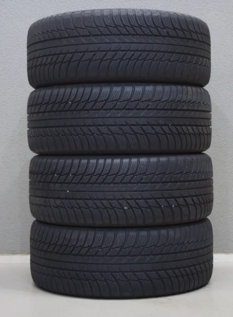 Background image for 4x Bridgestone Blizzak LM001 MO I 225 45 R18 91H M+S I Winterreifen