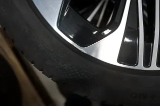 Mercedes-Benz E-Klasse E-Klasse W214 I S214 19 Zoll Winterkompletträder - Bild 9