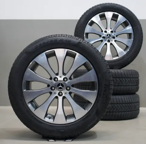 Background image for Mercedes-Benz GLC X253 I Coupé C253 19 Zoll Winterkompletträder