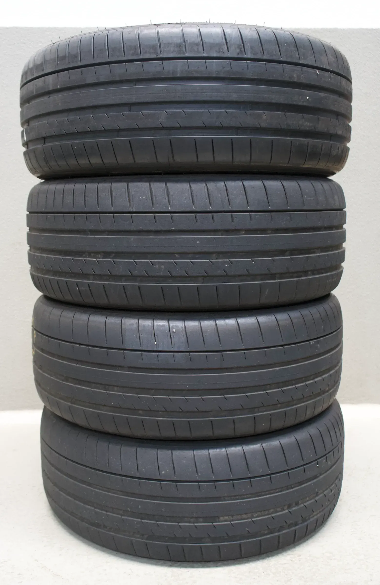 Michelin Pilot Sport 4S * I 245 45 R19 102Y I Sommerreifensatz - Bild 1