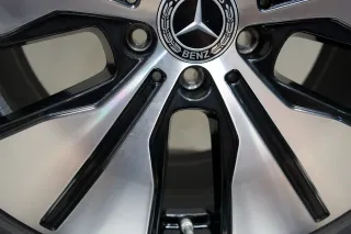 Mercedes-Benz EQC N293 19 Zoll Winterkompletträder - Bild 7