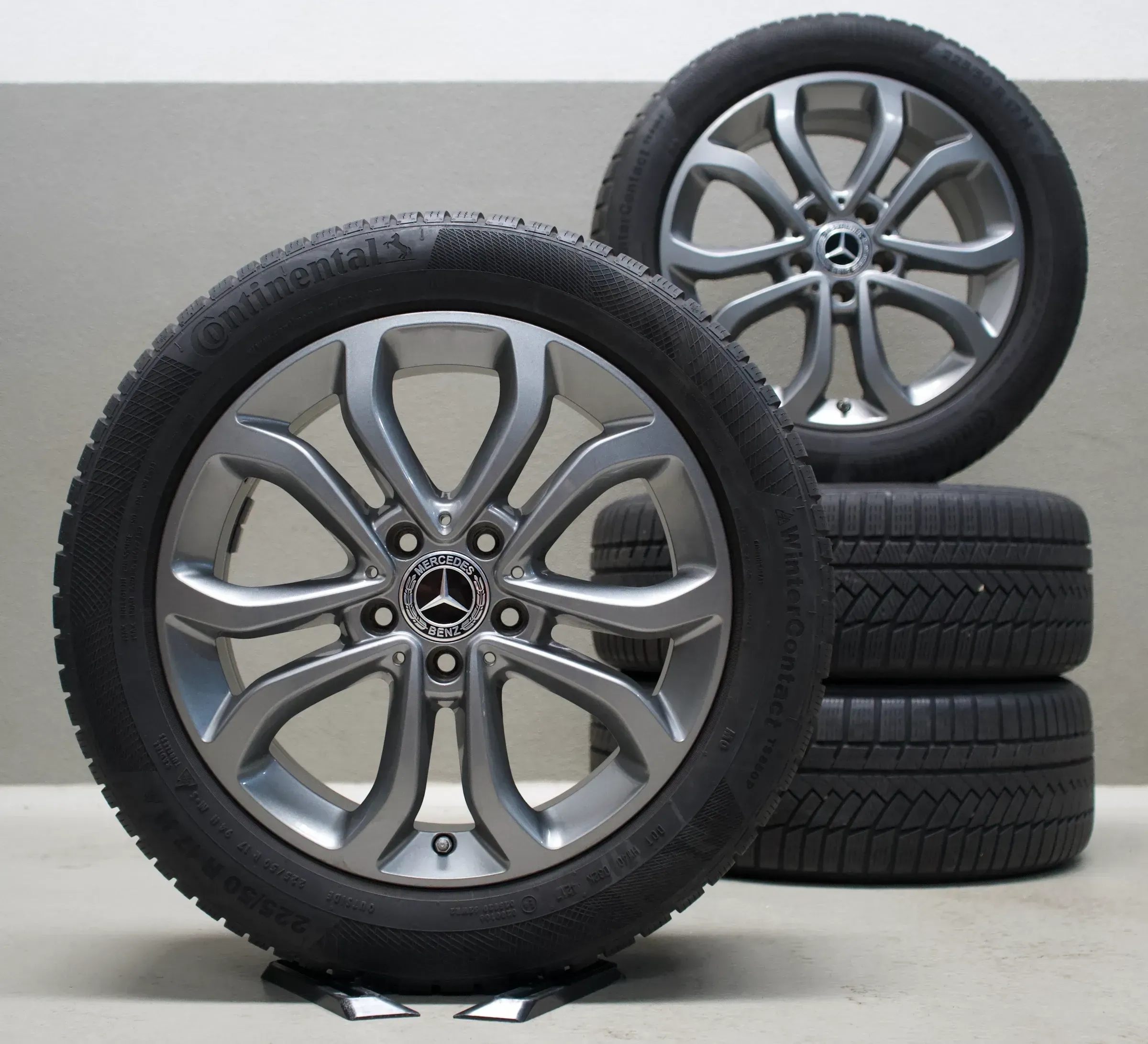 Mercedes-Benz C-Klasse W205 I S205 17 Zoll Winterkompletträder - Bild 1