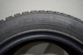 Goodyear UltraGrip  I 235 55 R17 103V I Winterreifensatz - Bild 4