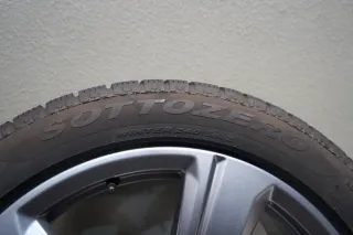 Audi Q3 83H F3 19 Zoll Winterkompletträder - Bild 5