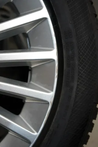 Mercedes-Benz C-Klasse W205 I S205 17 Zoll Winterkompletträder - Bild 9