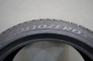 2x Pirelli SottoZero 3 MOE RSC * I 275 35 R19 100V M+S I Winterreifen - Bild 4
