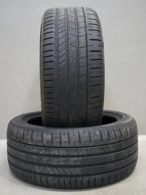Background image for 2x Pirelli P Zero TM * I 275 40 R20 106W I Sommerreifen