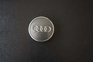 4x Original Audi Nabendeckel I 8W0 601 170 - Bild 3