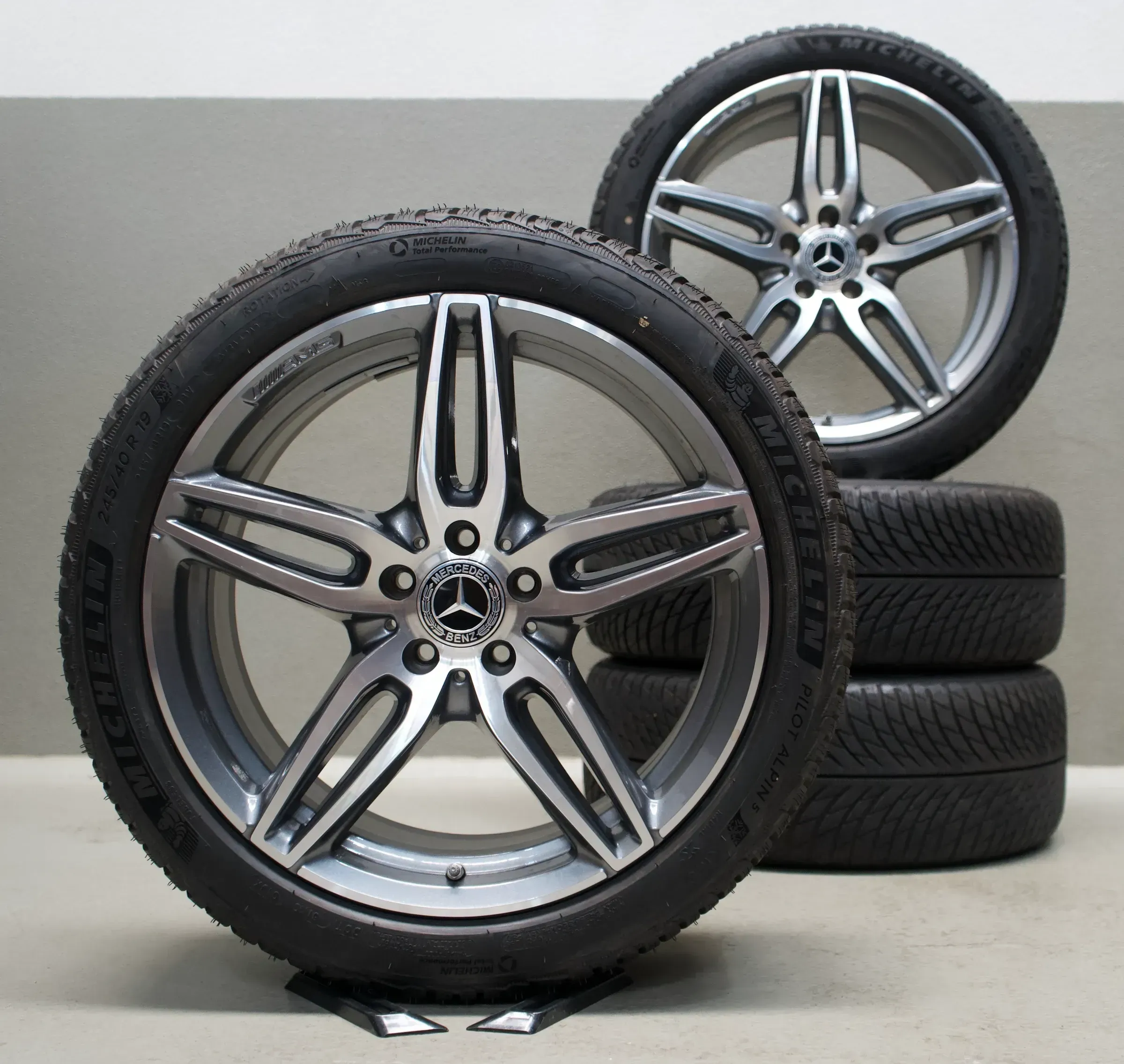 Mercedes-Benz E43 E53 AMG 19 Zoll Winterkompletträder - Bild 1