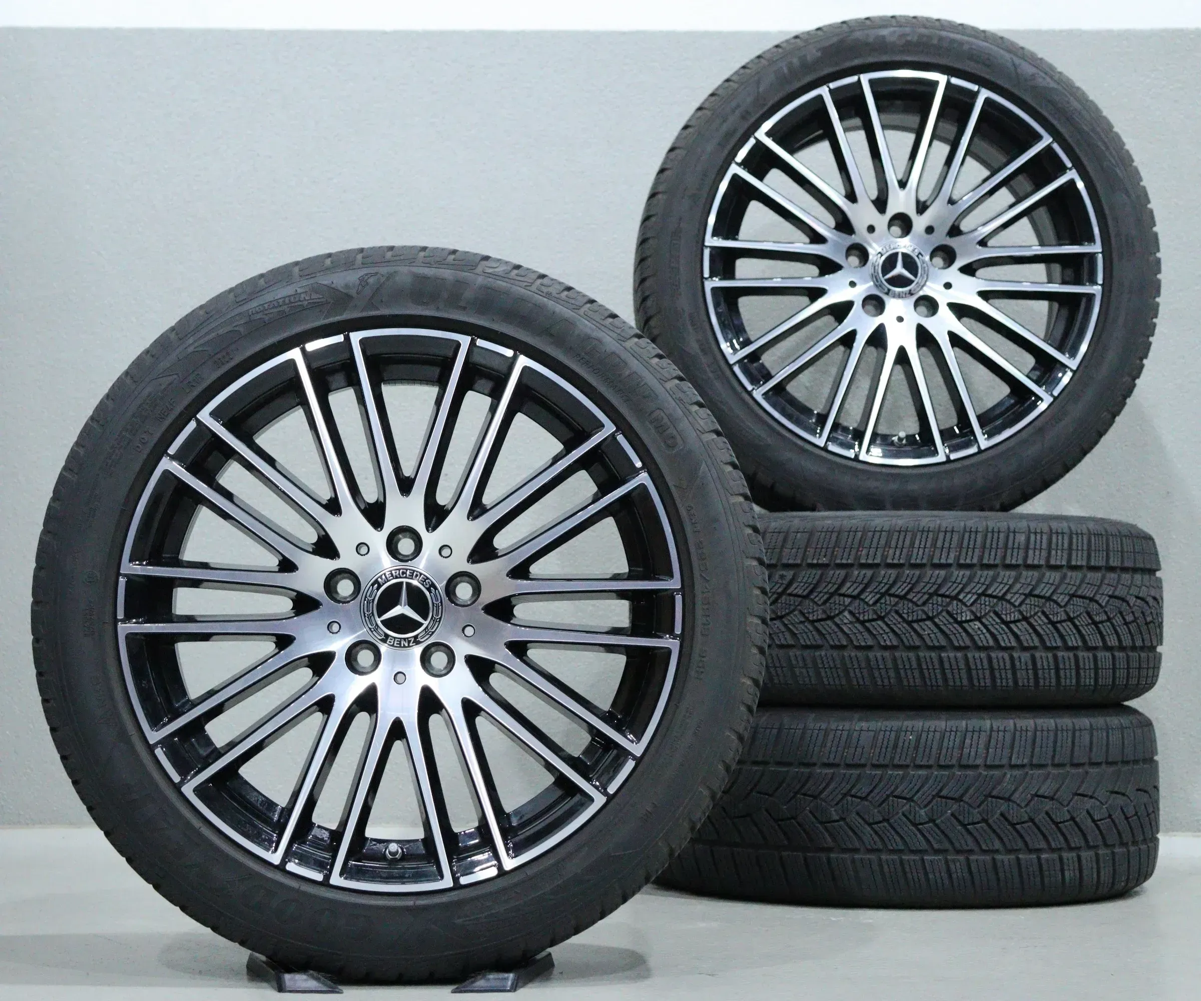 Mercedes-Benz C-Klasse W206 I S206 18 Zoll Winterkompletträder - Bild 1