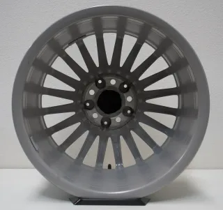 Mercedes-Benz V-Klasse W447 Viano W639 17 Zoll Felgensatz - Bild 6