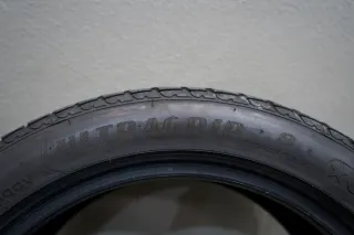2x Goodyear UltraGrip 8 MOE RFT RSC * I 245 45 R18 100V XL M+S I Winterreifen - Bild 3