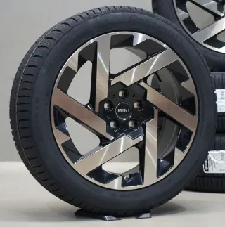 Mini Countryman U25 19 Zoll Winterräder I Kaleido Away Spoke 947 - Bild 3