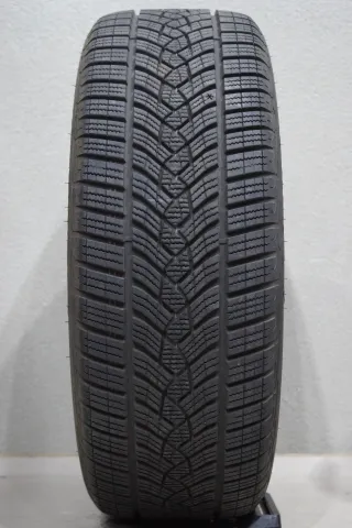 Mercedes-Benz C-Klasse W206 I S206 18 Zoll Winterkompletträder - Bild 10