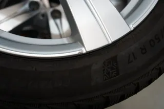 Mercedes-Benz C-Klasse W206 Hybrid 17 Zoll Winterkompletträder - Bild 13