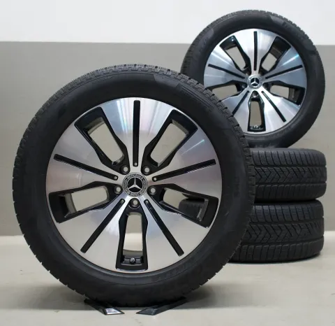 Background image for Mercedes-Benz EQC N293 19 Zoll Winterkompletträder