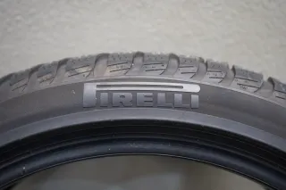 2x Pirelli SottoZero 3 MOE RSC * I 245 40 R19 98V M+S I Winterreifen - Bild 2